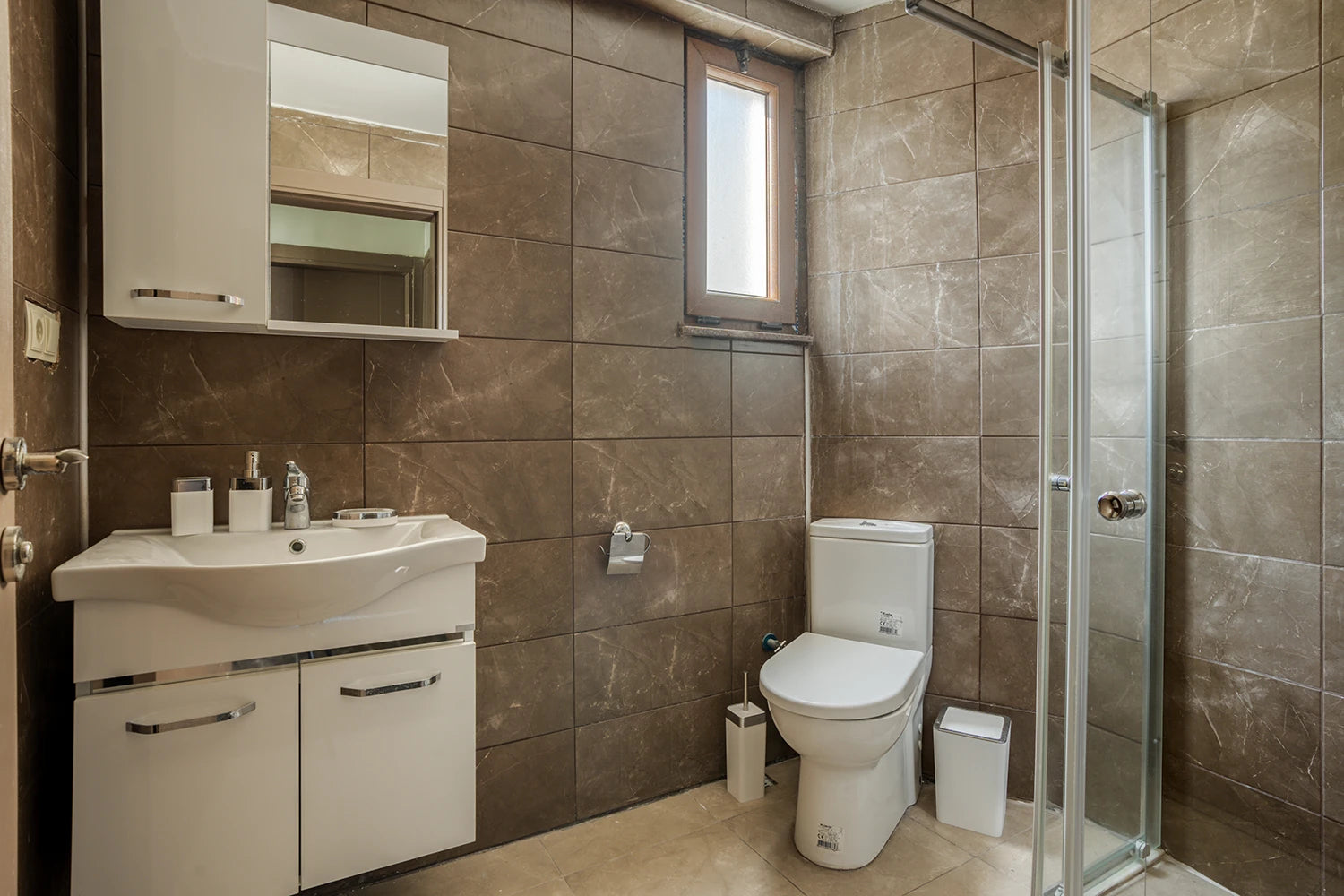 Banyo 1