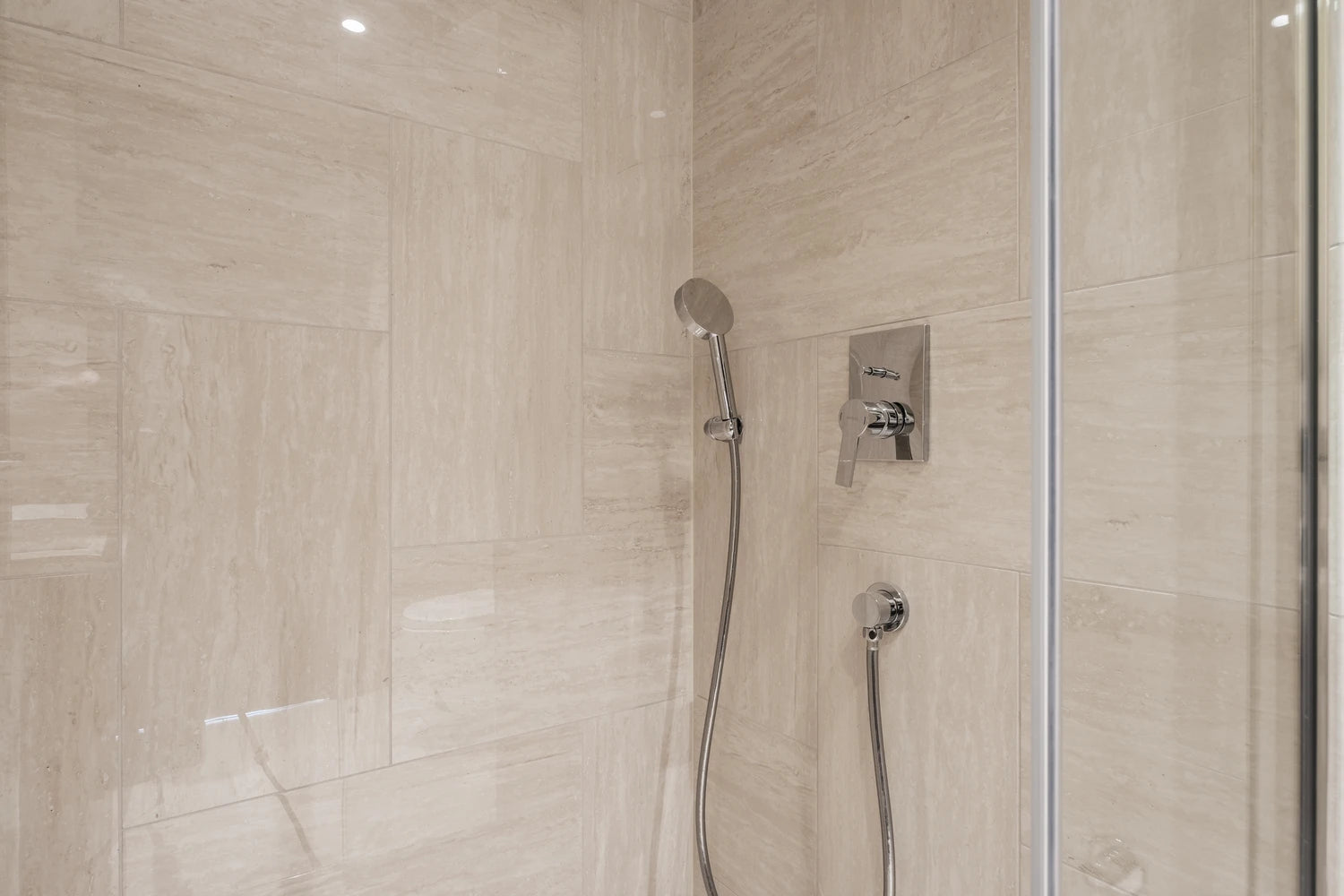 Banyo 2