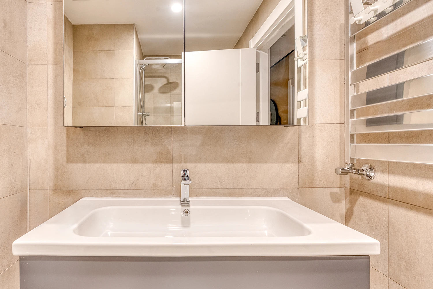 Banyo 1