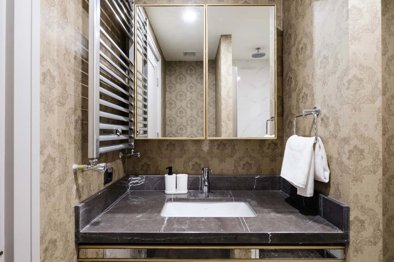 Banyo