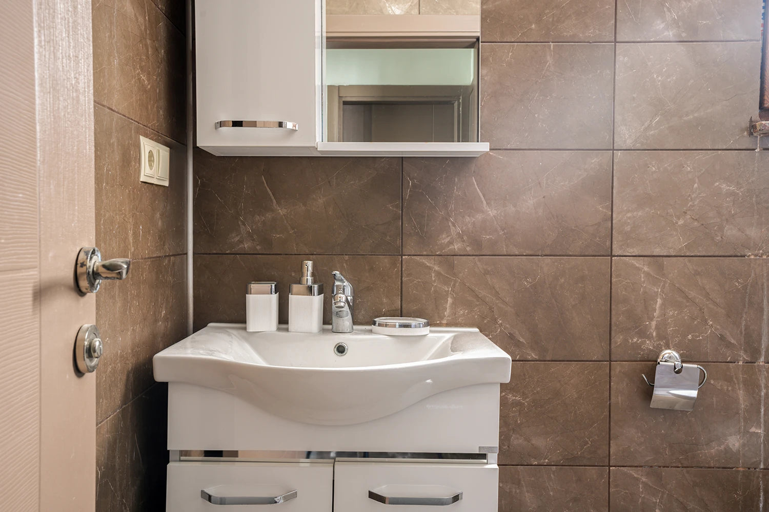 Banyo 1